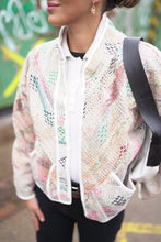 Lade das Bild in den Galerie-Viewer, Kurze Kantha-Jacke
