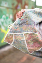 Lade das Bild in den Galerie-Viewer, Kurze Kantha-Jacke
