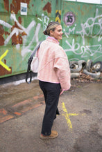 Lade das Bild in den Galerie-Viewer, Kurze Kantha-Jacke
