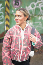 Načíst obrázek do prohlížeče Galerie, Bunda Kantha Short
