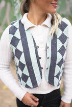 Lade das Bild in den Galerie-Viewer, Kantha Bae Weste
