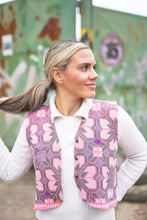 Lade das Bild in den Galerie-Viewer, Kantha Bae Weste
