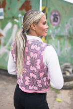 Lade das Bild in den Galerie-Viewer, Kantha Bae Weste
