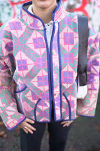 Lade das Bild in den Galerie-Viewer, Kurze Kantha-Jacke
