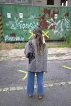 Lade das Bild in den Galerie-Viewer, Lange Kantha-Jacke
