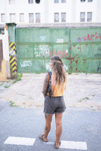 Load image into Gallery viewer, Kantha Nouba vest
