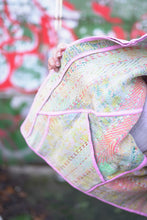 Načíst obrázek do prohlížeče Galerie, Bunda Kantha Short
