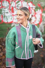 Načíst obrázek do prohlížeče Galerie, Bunda Kantha Short
