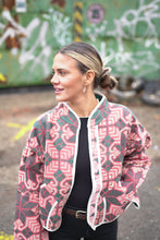 Načíst obrázek do prohlížeče Galerie, Bunda Kantha Short
