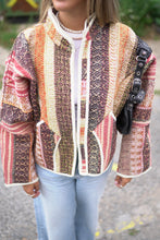Načíst obrázek do prohlížeče Galerie, Bunda Kantha Short
