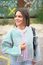 Načíst obrázek do prohlížeče Galerie, Bunda Kantha Short
