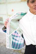 Načíst obrázek do prohlížeče Galerie, Bunda Kantha Short
