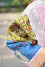Načíst obrázek do prohlížeče Galerie, Bunda Kantha Short
