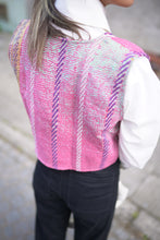 Lade das Bild in den Galerie-Viewer, Kantha Bae Weste
