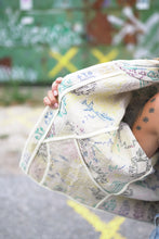 Načíst obrázek do prohlížeče Galerie, Bunda Kantha Short
