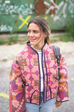 Načíst obrázek do prohlížeče Galerie, Bunda Kantha Short
