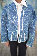 Lade das Bild in den Galerie-Viewer, Kurze Kantha-Jacke
