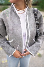 Načíst obrázek do prohlížeče Galerie, Bunda Kantha Short

