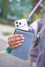 Načíst obrázek do prohlížeče Galerie, Kantha Phone case
