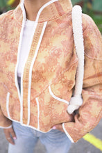Načíst obrázek do prohlížeče Galerie, Bunda Kantha Short
