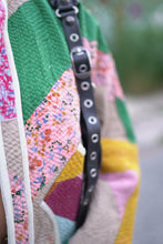 Načíst obrázek do prohlížeče Galerie, Bunda Kantha Short
