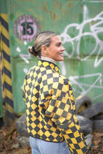 Načíst obrázek do prohlížeče Galerie, Bunda Kantha Short
