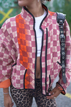 Lade das Bild in den Galerie-Viewer, Kurze Kantha-Jacke
