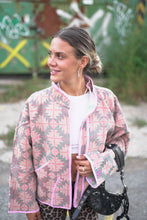 Lade das Bild in den Galerie-Viewer, Kurze Kantha-Jacke
