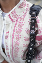 Lade das Bild in den Galerie-Viewer, Kurze Kantha-Jacke
