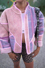 Lade das Bild in den Galerie-Viewer, Kurze Kantha-Jacke
