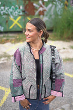 Načíst obrázek do prohlížeče Galerie, Bunda Kantha Short
