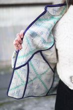 Načíst obrázek do prohlížeče Galerie, Bunda Kantha Short
