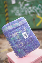 Načíst obrázek do prohlížeče Galerie, Kantha Laptop obal MacBook Air / Pro 13&quot; - 14&quot;
