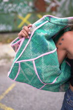 Načíst obrázek do prohlížeče Galerie, Bunda Kantha Short
