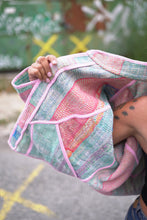 Načíst obrázek do prohlížeče Galerie, Bunda Kantha Short
