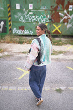 Načíst obrázek do prohlížeče Galerie, Bunda Kantha Short
