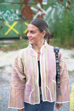Načíst obrázek do prohlížeče Galerie, Bunda Kantha Short

