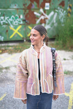 Načíst obrázek do prohlížeče Galerie, Bunda Kantha Short
