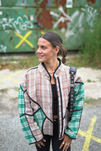 Načíst obrázek do prohlížeče Galerie, Bunda Kantha Short
