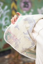 Načíst obrázek do prohlížeče Galerie, Vesta Kantha XS/M
