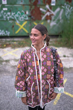 Lade das Bild in den Galerie-Viewer, Lange Kantha-Jacke
