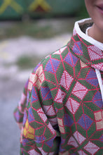 Lade das Bild in den Galerie-Viewer, Lange Kantha-Jacke
