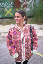 Lade das Bild in den Galerie-Viewer, Lange Kantha-Jacke
