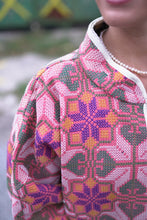 Lade das Bild in den Galerie-Viewer, Lange Kantha-Jacke
