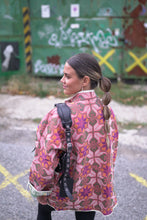 Lade das Bild in den Galerie-Viewer, Lange Kantha-Jacke

