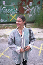 Lade das Bild in den Galerie-Viewer, Lange Kantha-Jacke

