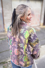 Načíst obrázek do prohlížeče Galerie, Bunda Kantha Short
