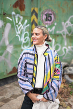 Načíst obrázek do prohlížeče Galerie, Bunda Kantha Short
