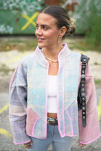 Načíst obrázek do prohlížeče Galerie, Bunda Kantha Short
