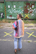 Lade das Bild in den Galerie-Viewer, Lange Kantha-Jacke
